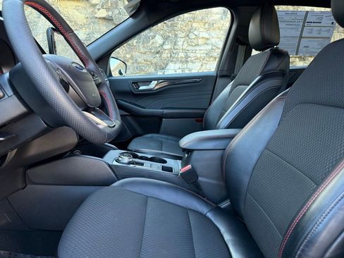 Certified 2023 Ford Escape ST-Line w/ Tech Pack #1 image 20