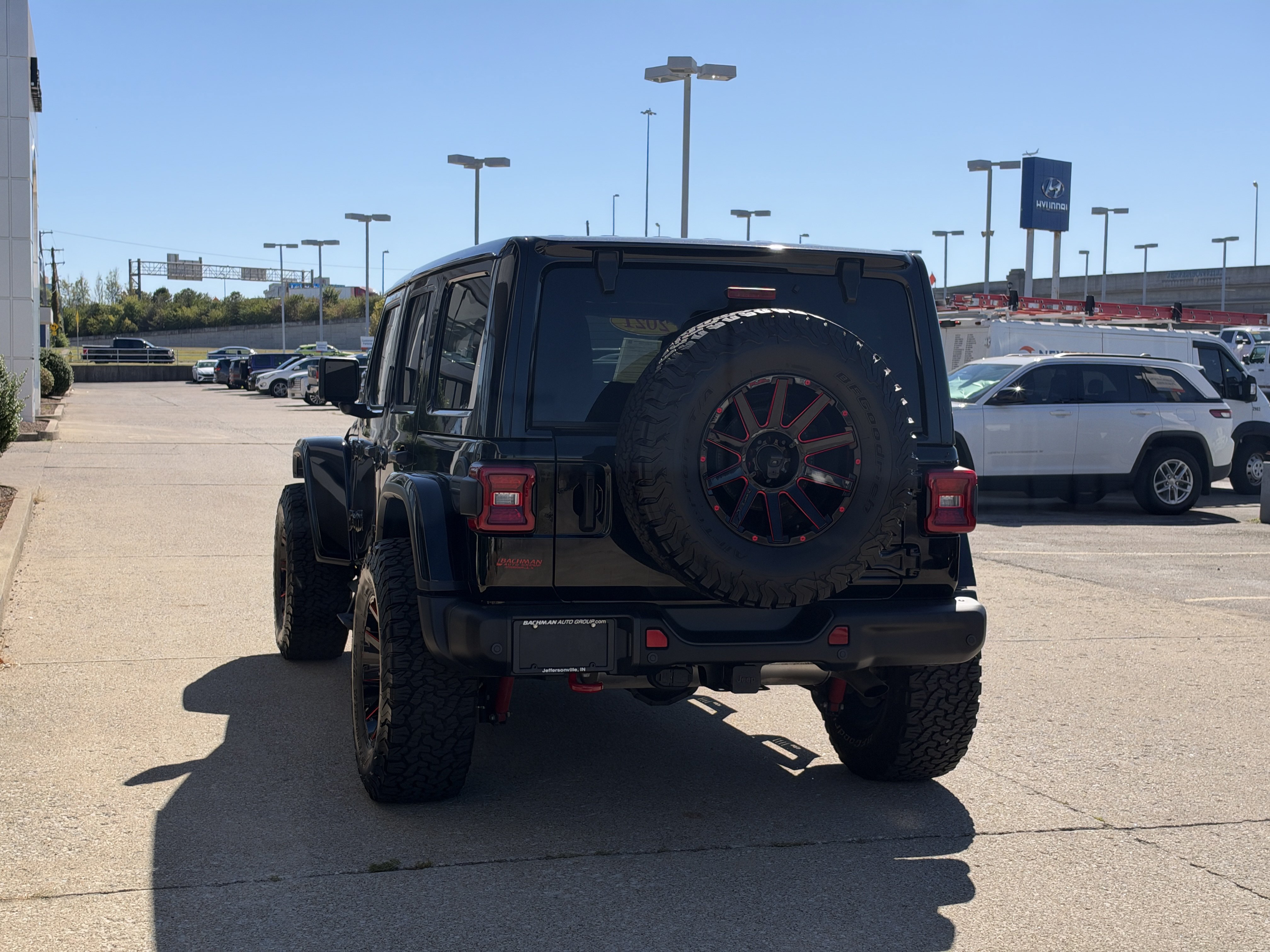 Used 2021 Jeep Wrangler Unlimited Rubicon AWD/4WD image 7