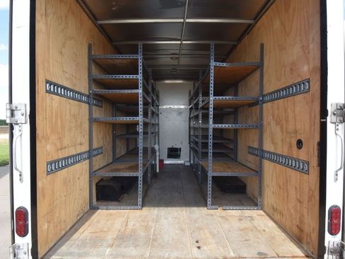 Used 2019 Ford E-350 and Econoline 350 Super Duty w/ Power Windows & Locks Group image 39