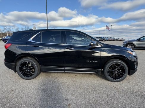 Used 2020 Chevrolet Equinox LT w/ Midnight Edition image 6