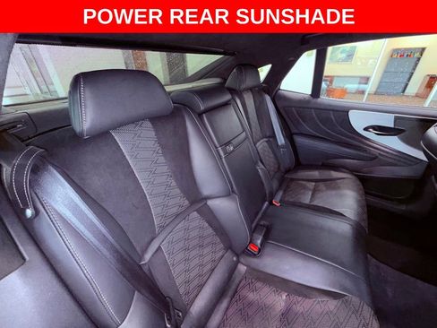 Used 2023 Lexus LS 500 F Sport w/ Accessory Package (Z2) AWD/4WD image 17
