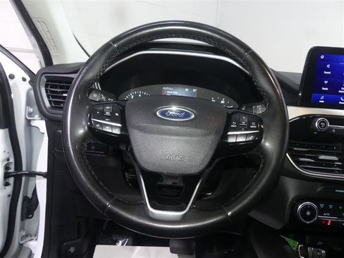 Used 2022 Ford Escape SE w/ Cold Weather Package AWD/4WD image 29