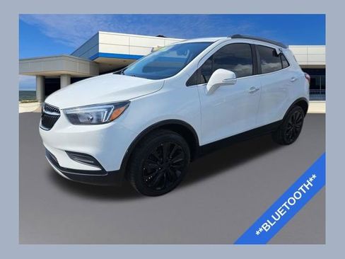 Used 2019 Buick Encore Preferred image 1