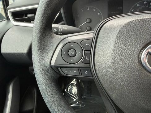 Used 2024 Toyota Corolla LE FWD image 15