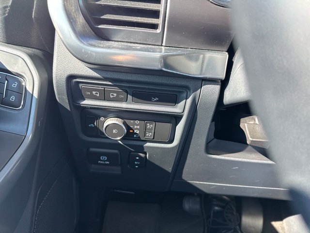 Used 2022 Ford F150 Lariat AWD/4WD image 14