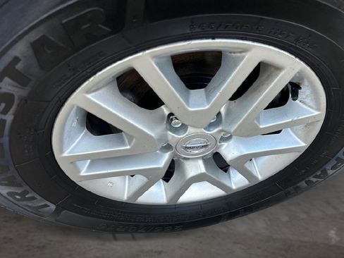 Used 2015 Nissan Frontier SV RWD image 18