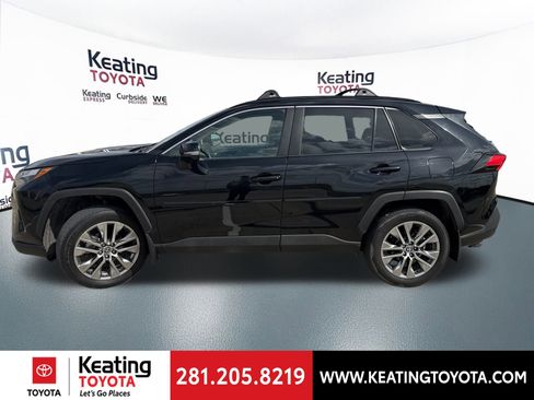 Certified 2022 Toyota RAV4 XLE Premium image 5