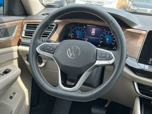 New 2025 Volkswagen Atlas SE AWD/4WD image 23