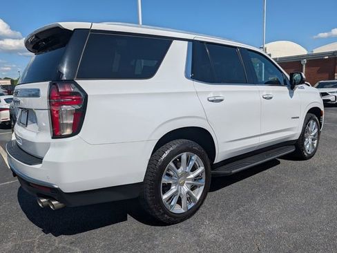 Used 2021 Chevrolet Tahoe High Country RWD image 3