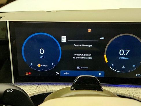 Used 2025 Hyundai Santa Fe Calligraphy AWD/4WD image 15