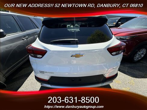 Used 2022 Chevrolet TrailBlazer LT w/ Convenience Package AWD/4WD image 4