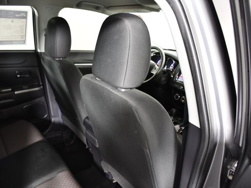 Used 2019 Mitsubishi Outlander Sport SE AWD/4WD image 43