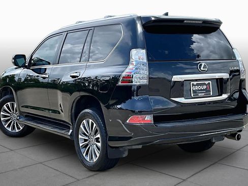 Used 2023 Lexus GX 460 Luxury w/ Accessory Package AWD/4WD image 12