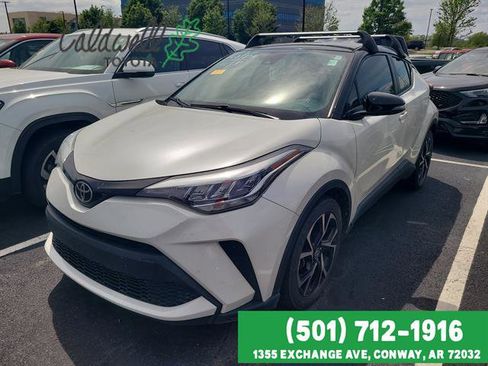 Used 2020 Toyota C-HR XLE image 1