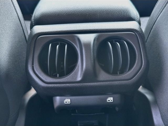 Used 2026 Jeep Gladiator Mojave AWD/4WD image 28