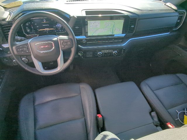 Used 2026 GMC Sierra 1500 SLT AWD/4WD image 16