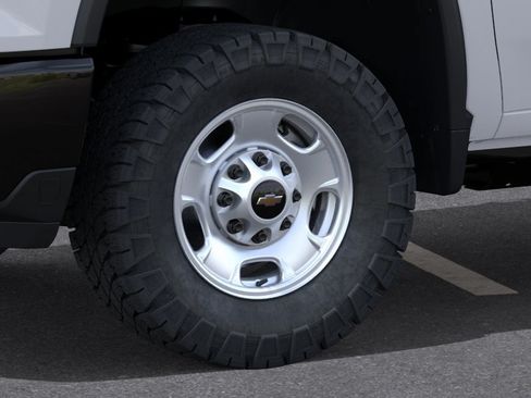 New 2026 Chevrolet Silverado 2500 W/T w/ Z71 Off-Road Package AWD/4WD image 9