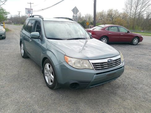 Used 2010 Subaru Forester 2.5X Premium image 5