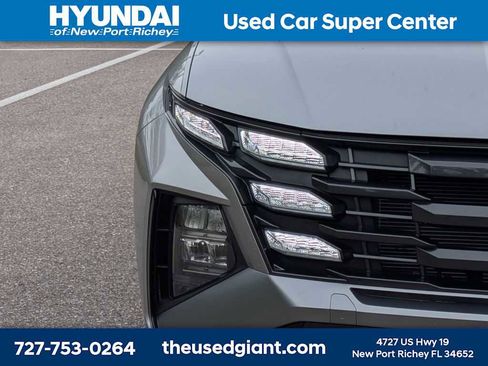 Used 2026 Hyundai Tucson Blue SE AWD/4WD image 9