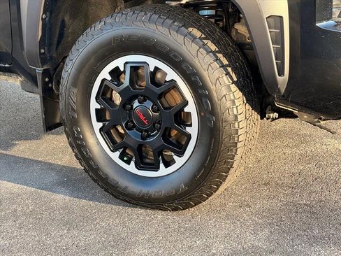 Used 2024 Toyota Tacoma TRD Off-Road w/ TRD Off Road Upgrade Package image 22