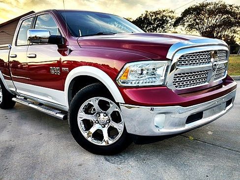 Used 2014 RAM 1500 Laramie image 2