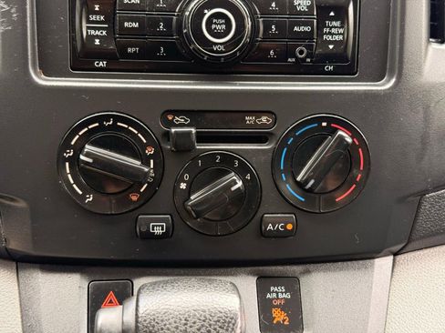 Used 2016 Chevrolet City Express LT FWD image 39