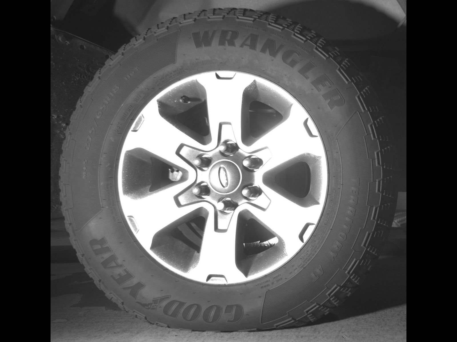 Used 2014 Ford F150 FX4 w/ Equipment Group 402A Luxury AWD/4WD image 11