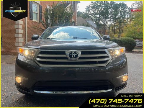 Used 2013 Toyota Highlander Limited image 4