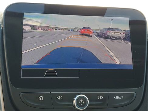 Used 2024 Chevrolet Malibu LT image 17