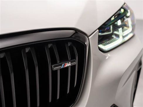 Used 2023 BMW X4 M40i AWD/4WD image 10