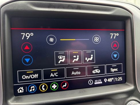 Used 2020 GMC Sierra 1500 SLT w/ SLT Premium Package image 29