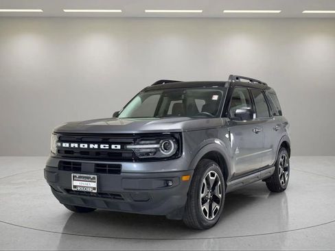 Used 2023 Ford Bronco Sport Outer Banks w/ Tech Package AWD/4WD image 19