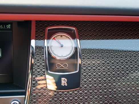 Certified 2018 Rolls-Royce Ghost RWD image 18