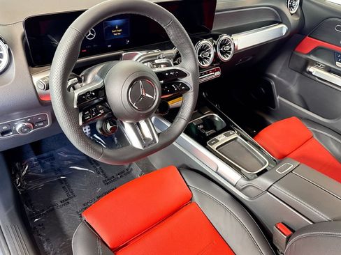 New 2026 Mercedes-Benz GLB 35 AMG 4MATIC image 9