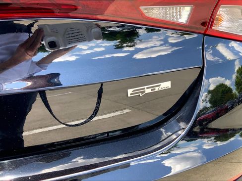 Used 2023 Kia K5 GT-Line AWD/4WD image 10