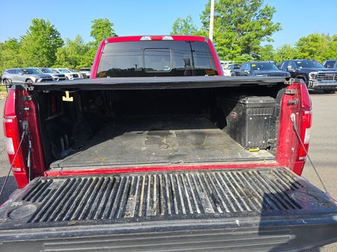 Used 2018 Ford F150 XLT w/ Equipment Group 302A Luxury AWD/4WD image 7