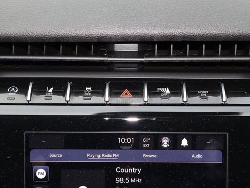 Used 2023 Jeep Grand Cherokee L Laredo image 21