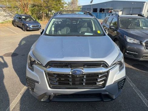 Certified 2023 Subaru Ascent Limited w/ Technology Package image 2