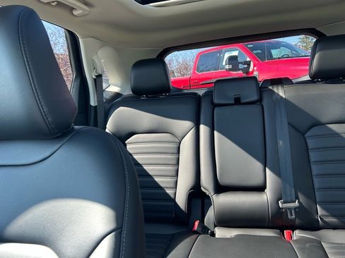 Used 2022 Ford Edge SEL w/ Convenience Package image 34