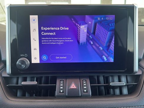 Used 2023 Toyota RAV4 XLE Premium image 30