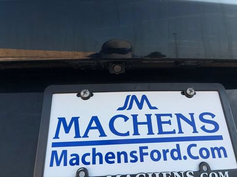 Used 2022 Chevrolet TrailBlazer RS w/ Sun and Liftgate Package AWD/4WD image 34