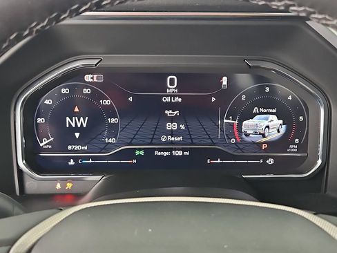 Certified 2025 GMC Sierra 1500 Denali RWD image 17