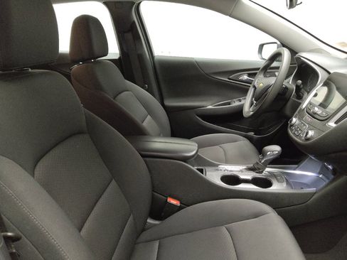 Used 2023 Chevrolet Malibu LT FWD image 21