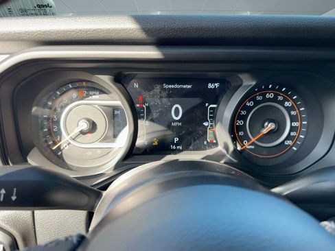 New 2026 Jeep Gladiator Willys image 18