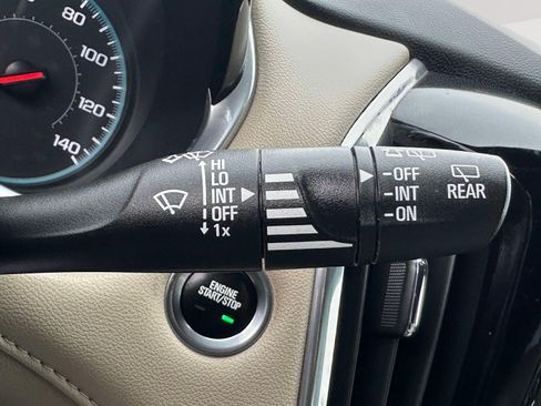 Certified 2022 Chevrolet Traverse LS image 17