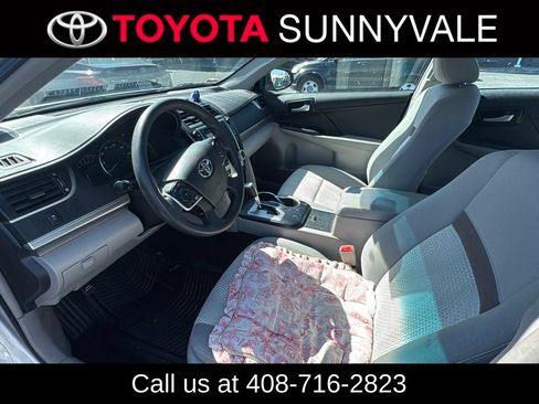 Used 2014 Toyota Camry LE FWD image 4