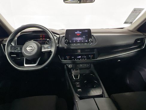 Used 2023 Nissan Rogue SV FWD image 29