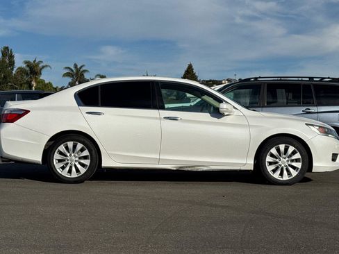 Used 2015 Honda Accord EX-L image 4