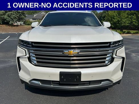Used 2022 Chevrolet Tahoe High Country AWD/4WD image 13