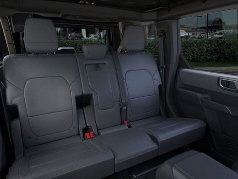 New 2025 Ford Bronco Big Bend w/ Black Diamond Package image 11